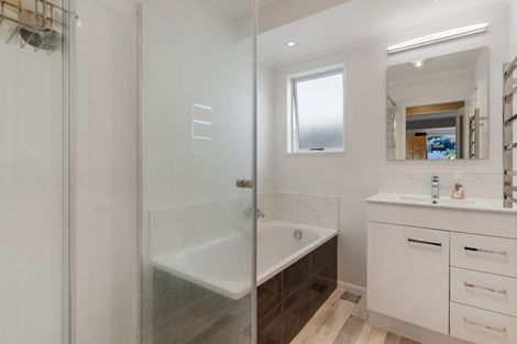 Photo of property in 34 Kaiwaka Road, Waiuku, 2123