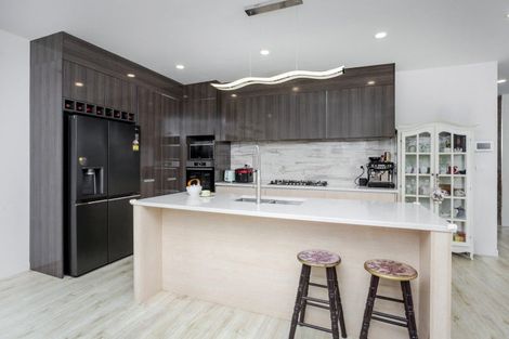 Photo of property in 97a Sunrise Avenue, Murrays Bay, Auckland, 0630