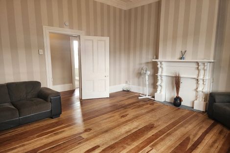 Photo of property in 10a Hereford Street, West End, Palmerston North, 4410