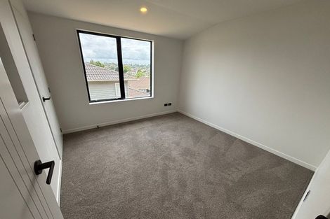 Photo of property in 15 Union Road, Howick, Auckland, 2014