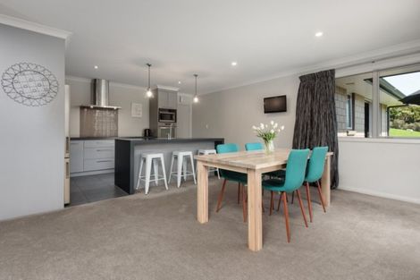 Photo of property in 4 Falcon Drive, Welcome Bay, Tauranga, 3112