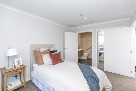 Photo of property in 98b/30 Ambassador Glade, Orewa, 0931