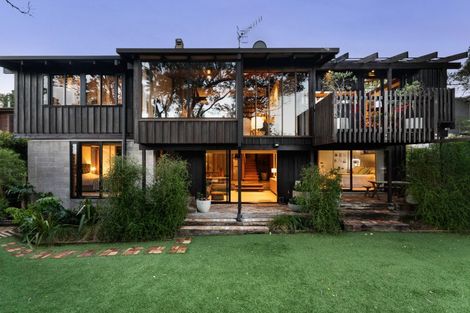 Photo of property in 24 Crocus Place, Remuera, Auckland, 1050