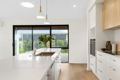 Photo of property in 18 Evergreen Parade, Rosehill, Papakura, 2113