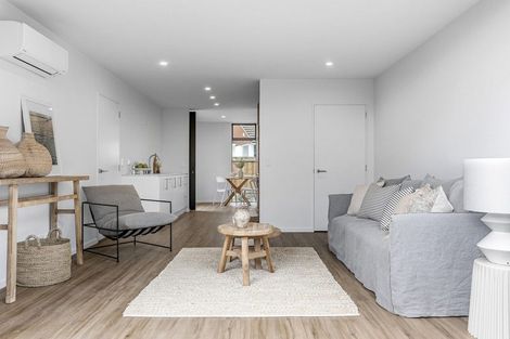 Photo of property in 2/93 Hills Road, Edgeware, Christchurch, 8013