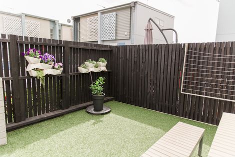 Photo of property in 22 Oioi Road, Hobsonville, Auckland, 0616