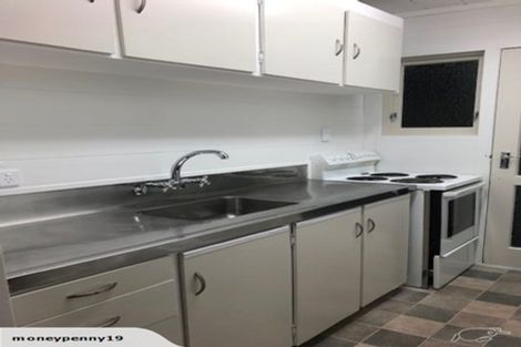 Photo of property in 12b Woodleigh Street, Frankleigh Park, New Plymouth, 4310