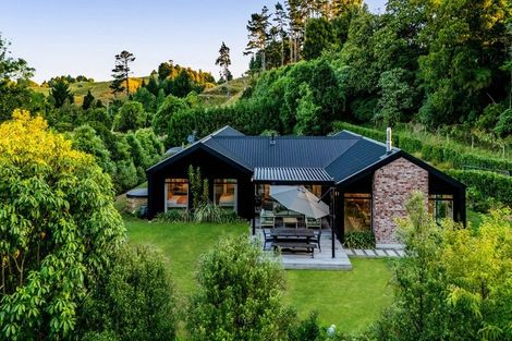 Photo of property in 68 Parrs Road, Hurworth, New Plymouth, 4371