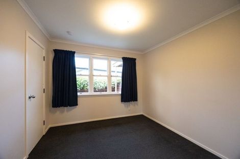 Photo of property in 25 Winston Avenue, Hokowhitu, Palmerston North, 4410