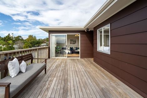 Photo of property in 66 Kia Ora Road, Beach Haven, Auckland, 0626