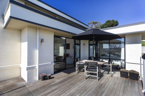 Photo of property in 14 Selwyn Street, South Hill, Oamaru, 9400