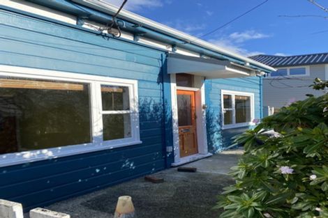 Photo of property in 2 Harper Street, Newtown, Wellington, 6021