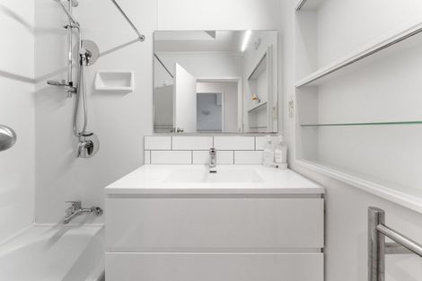 Photo of property in 2/55 Hawai Street, Two Mile Bay, Taupo, 3330