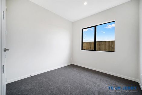 Photo of property in 101 Mutetai Road, Clarks Beach, 2122