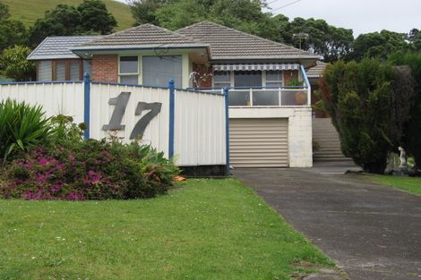 Photo of property in 17 Pikitea Road, Mangere Bridge, Auckland, 2022