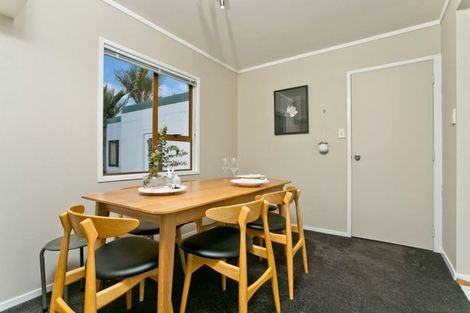 Photo of property in 34a Park Road, Glenfield, Auckland, 0629