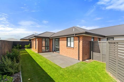Photo of property in 130 Shillingford Boulevard, Rolleston, 7615