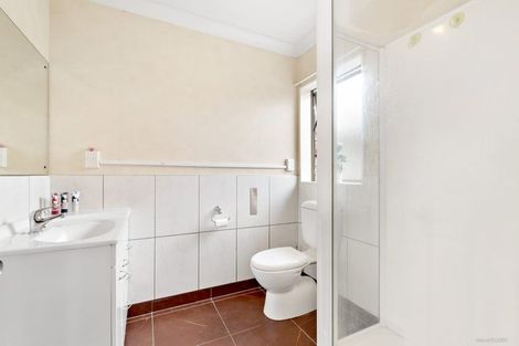 Photo of property in 19 Walter Haddrell Crescent, Flat Bush, Auckland, 2016