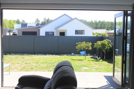 Photo of property in 1 Weaver Close, Alexandra, 9320