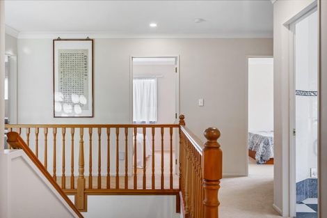 Photo of property in 18 Tollana Road, Te Atatu Peninsula, Auckland, 0610