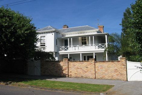 Photo of property in 28 Sentinel Road, Herne Bay, Auckland, 1011
