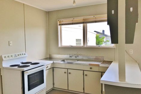 Photo of property in 17 Domain Street, Waiuku, 2123