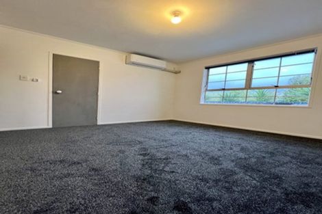 Photo of property in 31 Lyren Place, Half Moon Bay, Auckland, 2012