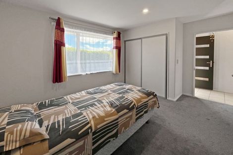 Photo of property in 18 Date Crescent, Aidanfield, Christchurch, 8025