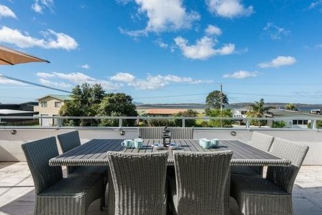 Photo of property in 32 Lincoln Street, Mangawhai Heads, Mangawhai, 0505