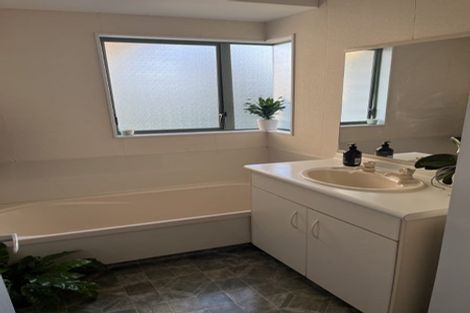 Photo of property in 14 Gill Road, Bay View, Napier, 4104