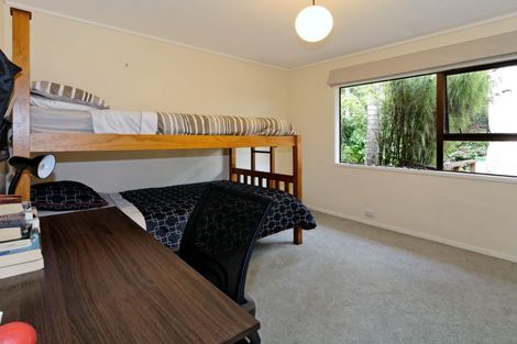 Photo of property in 12 Cochran Road, Oratia, Auckland, 0604