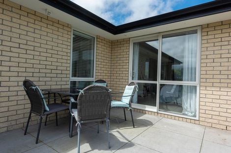 Photo of property in 19 Eric Batchelor Place, Waimate, 7924