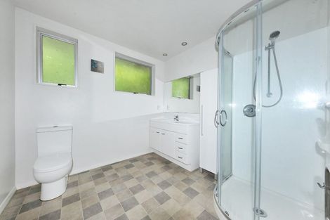 Photo of property in 2/73 Royal Park Drive, Parklands, Christchurch, 8083