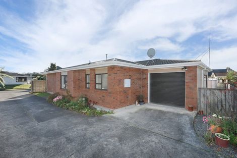 Photo of property in 1 Mcilwaine Place, Marton, 4710