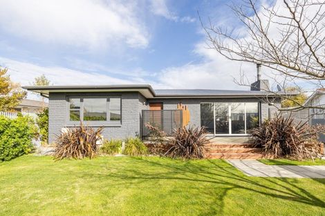 Photo of property in 54 Upham Street, Havelock North, 4130