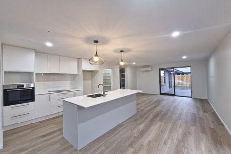 Photo of property in 124 Kennedys Bush Road, Halswell, Christchurch, 8025