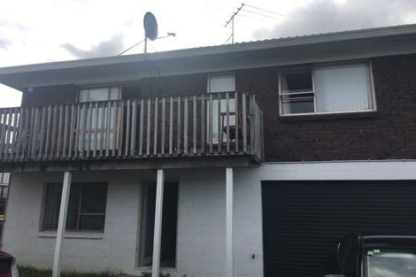 Photo of property in 2/3 Karaka Street, New Lynn, Auckland, 0600