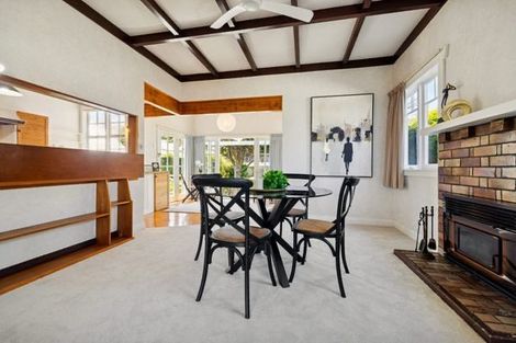 Photo of property in 3 Marine Terrace, Bayswater, Auckland, 0622