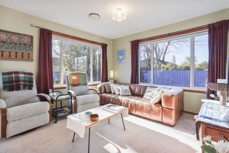 Photo of property in 61 Evesham Crescent, Spreydon, Christchurch, 8024