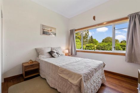 Photo of property in 50 Lee Street, Te Puke, 3119