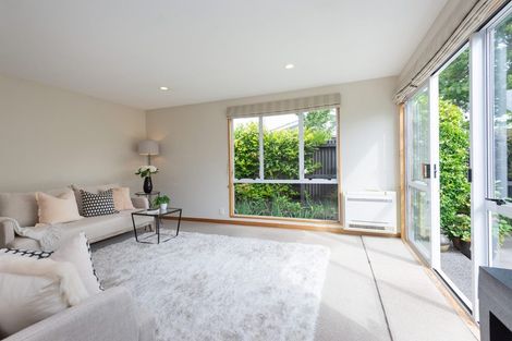 Photo of property in 2/38 Dover Street, St Albans, Christchurch, 8014