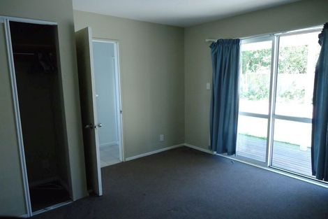 Photo of property in 8 Colman Avenue, Sockburn, Christchurch, 8042