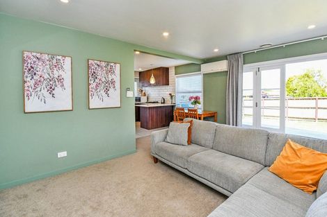 Photo of property in 1/18 Duke Street, Papakura, 2110