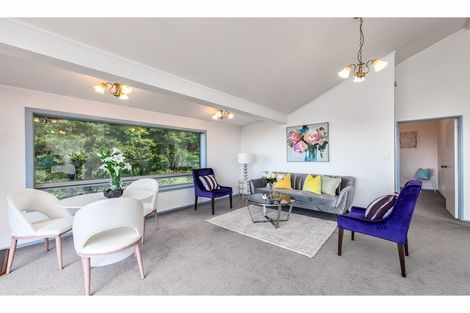 Photo of property in 312 Forest Hill Road, Waiatarua, Auckland, 0612