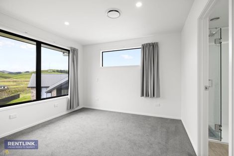 Photo of property in 22 Hayward Place, Ohauiti, Tauranga, 3112