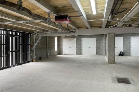 Photo of property in 6/2 Hindmarsh Street, Johnsonville, Wellington, 6037