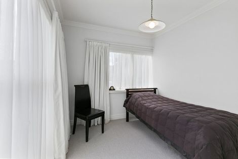 Photo of property in 46 Wai-iti Crescent, Woburn, Lower Hutt, 5010