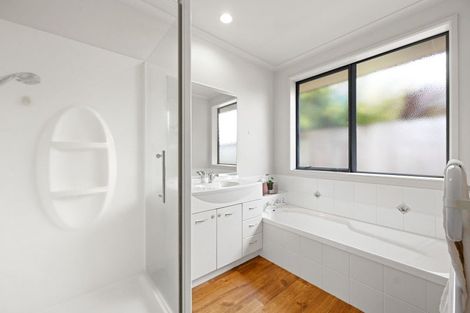 Photo of property in 18 Salisbury Place, Hamilton East, Hamilton, 3216