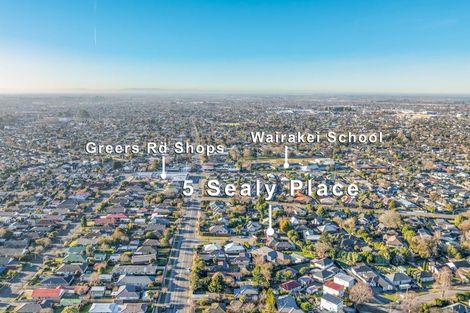 Photo of property in 5 Sealy Place, Bryndwr, Christchurch, 8053