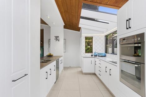Photo of property in 131 Hinewa Road, Otumoetai, Tauranga, 3110
